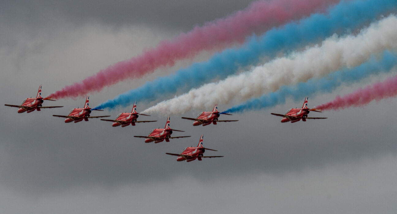 Red arrows
